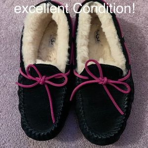 UGG Moccasin